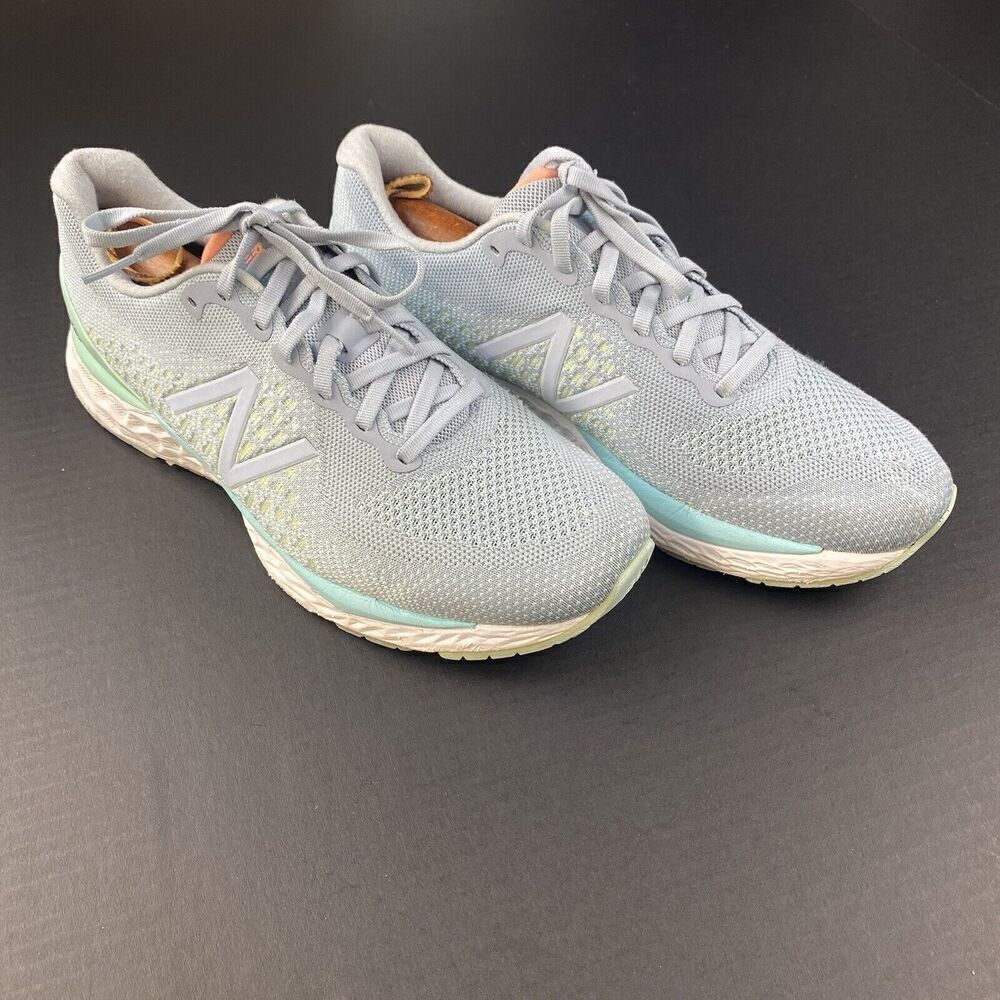 New Balance Fresh Foam Womens Sz 10 Mint Athletic Shoes Sneakers W880G10